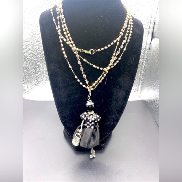 Necklace with pendant fashion doll - Picture 2 of 4
